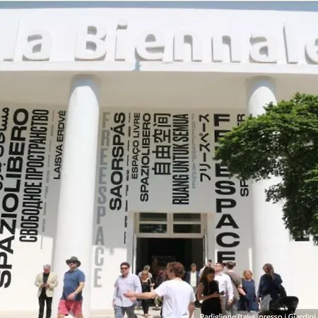 Διαμέρισμα Susy Biennale - Canal View And Garden *